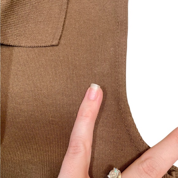 Brandy Melville Sleeveless Polo Top Brown Size Small​ - Picture 8 of 8